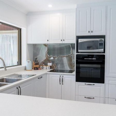 Dewdrop Cottage Гастінгс Екстер'єр фото